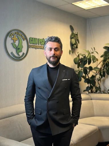 Caner Öztopçu